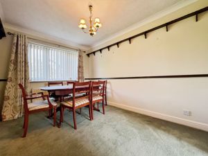 Dining room- click for photo gallery